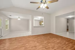 13722 Running Bear Dr, Willis, TX 77378 - Photo 8