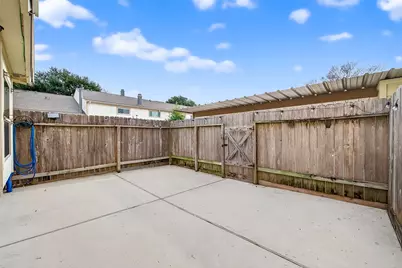 14347 Misty Meadow Lane, Houston, TX 77079 - Photo 40