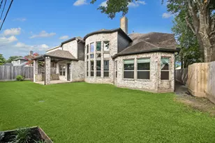1307 Story St, Houston, TX 77055 - Photo 36