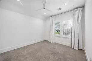 1307 Story St, Houston, TX 77055 - Photo 30