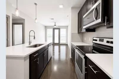 1111 N Durham Drive #409, Houston, TX 77008 - Photo 2