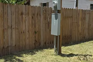 8779 Pin Oak Dr, Plantersville, TX 77363 - Photo 2