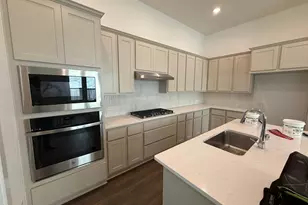 16383 Placid Strm St, Conroe, TX 77302 - Photo 2