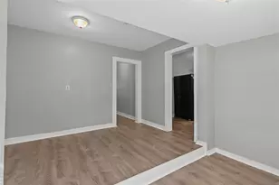 925 4th Ave N, Texas City, TX 77590 - Photo 10