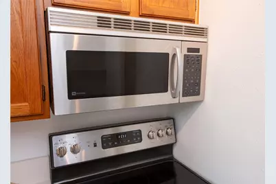 18515 Egret Bay Boulevard #803, Houston, TX 77058 - Photo 10