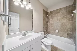 153 Montfair Blvd, The Woodlands, TX 77382 - Photo 22