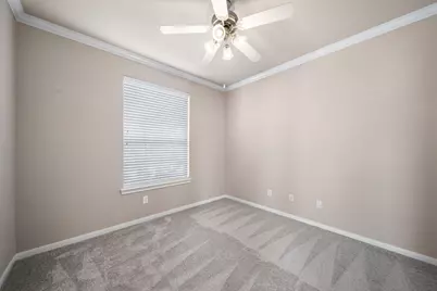 153 Montfair Boulevard, The Woodlands, TX 77382 - Photo 10