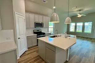32024 Retama Ranch Ln, Spring, TX 77386 - Photo 2