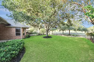 2518 Kittansett Cir, Katy, TX 77450 - Photo 38