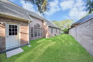 2518 Kittansett Cir, Katy, TX 77450 - Photo 36