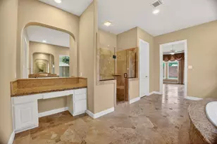 11511 Gallant Ridge Ln, Houston, TX 77082 - Photo 24