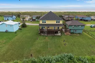 521 Beach Front Dr, Matagorda, TX 77457 - Photo 42