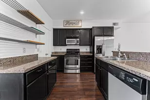 1602 Elgin St, Houston, TX 77004 - Photo 4