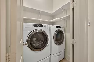 931 W 23rd St, Houston, TX 77008 - Photo 28