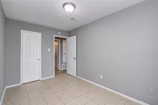 15216 Wickbriar Dr, Houston, TX 77053 - Photo 14