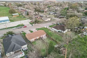 15216 Wickbriar Dr, Houston, TX 77053 - Photo 36