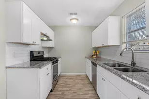 19918 Bambiwoods Dr, Humble, TX 77346 - Photo 8