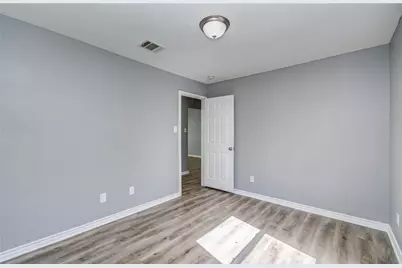 8511 Doskocil Drive, Houston, TX 77044 - Photo 16