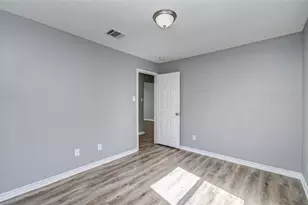 8511 Doskocil Dr, Houston, TX 77044 - Photo 16