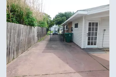 2317 Dorrington Street, Houston, TX 77030 - Photo 24