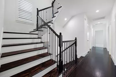 8213 Cabernet Lane, Houston, TX 77055 - Photo 14