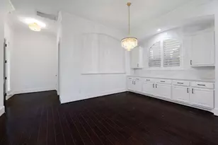 8213 Cabernet Ln, Houston, TX 77055 - Photo 6