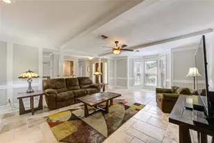 12310 Rocky Knoll Dr, Houston, TX 77077 - Photo 10