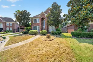 10038 Katherine Ct, Houston, TX 77089 - Photo 1