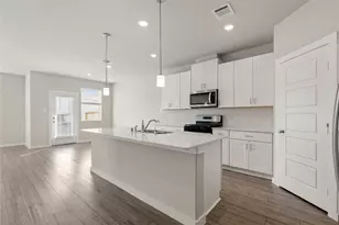 3807 Glossy Lk Dr, Houston, TX 77082 - Photo 6