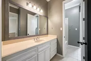 1810 Woerner Rd, Houston, TX 77090 - Photo 32