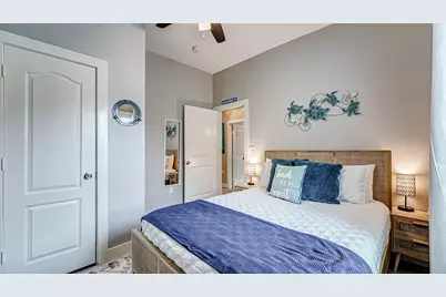 1022 Avenue L, Galveston, TX 77550 - Photo 10