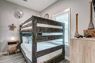 1022 Avenue L, Galveston, TX 77550 - Photo 16