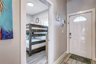 1022 Avenue L, Galveston, TX 77550 - Photo 14