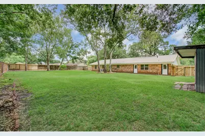 6930 S Oak Bend Drive, Alvin, TX 77511 - Photo 32