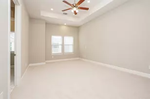 5117 Royal Heath Dr, Houston, TX 77018 - Photo 8