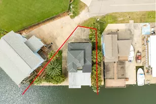 139 Driftwood Rd, Freeport, TX 77541 - Photo 2