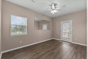 7803 FM 2004, Hitchcock, TX 77563 - Photo 22