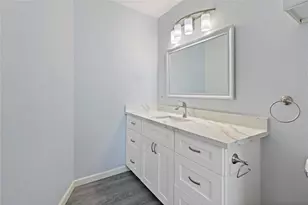 2530 Wordsworth St, Houston, TX 77030 - Photo 18