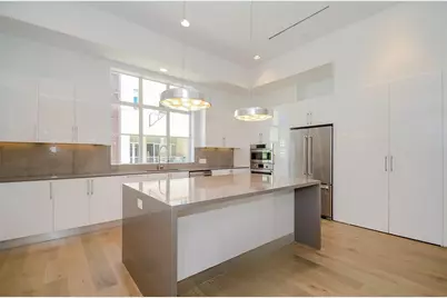 1448 Lake Pointe Parkway, Sugar Land, TX 77478 - Photo 12