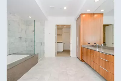 1448 Lake Pointe Parkway, Sugar Land, TX 77478 - Photo 18