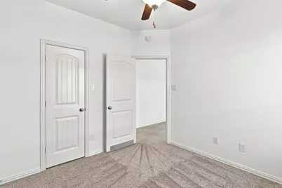 637 Maple Point Drive E, Conroe, TX 77301 - Photo 36