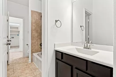 637 Maple Point Drive E, Conroe, TX 77301 - Photo 42