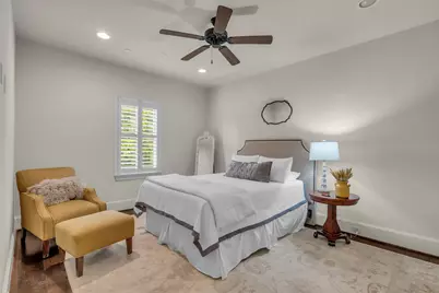 4608 Maple Street, Bellaire, TX 77401 - Photo 42