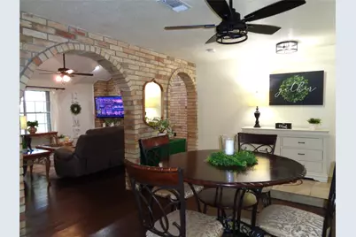 2502 20th Street N, Texas City, TX 77590 - Photo 10
