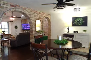 2502 20th St N, Texas City, TX 77590 - Photo 10