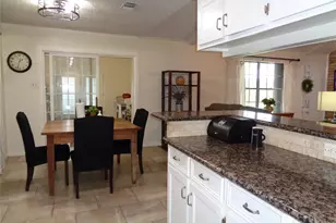 2502 20th St N, Texas City, TX 77590 - Photo 18