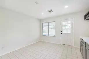 5811 N Magazine Cir, Houston, TX 77084 - Photo 12