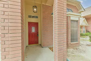 5811 N Magazine Cir, Houston, TX 77084 - Photo 2