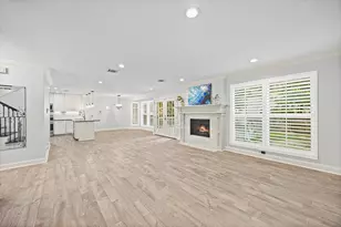 4 River Birch Ln, The Woodlands, TX 77380 - Photo 6