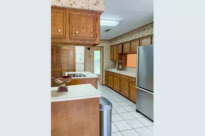 125 Mockingbird, Livingston, TX 77351 - Photo 14